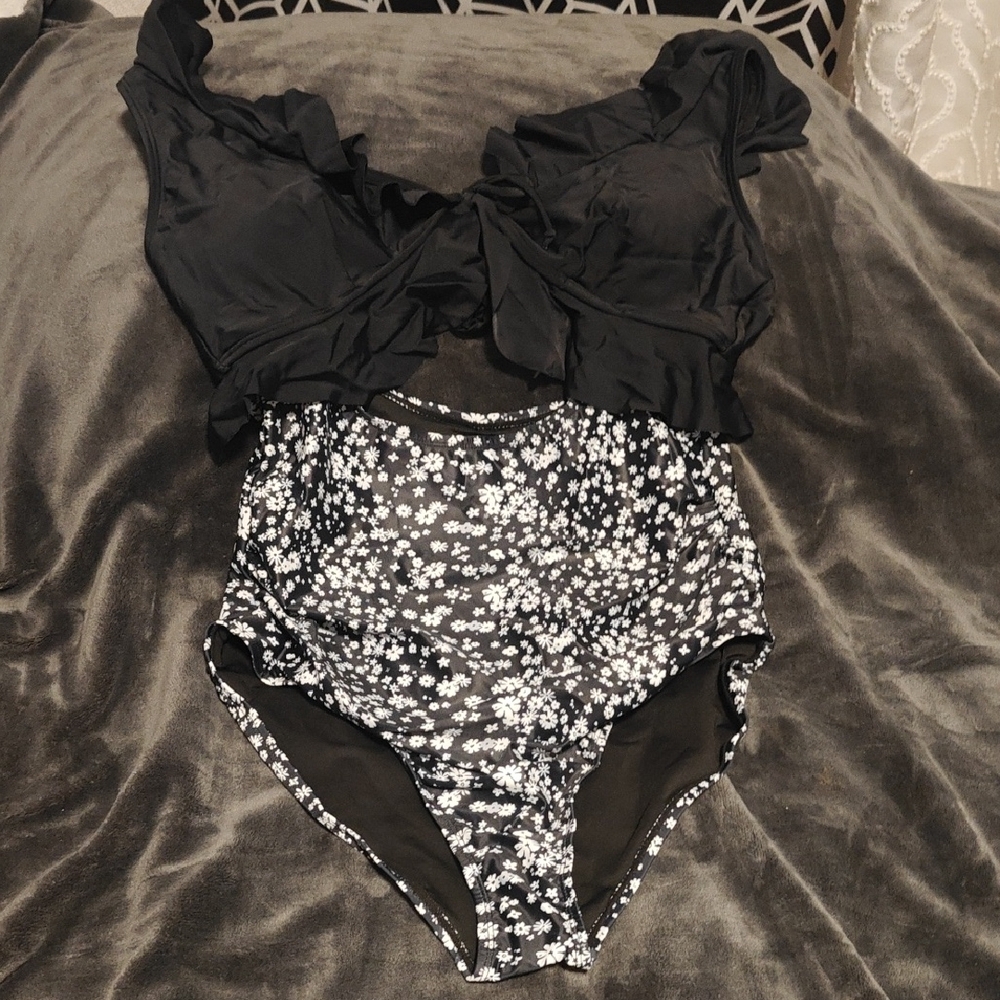 Eomenie One Piece Swimsuit for Women Tummy Control Ruffle Bathing Suit Large NWT